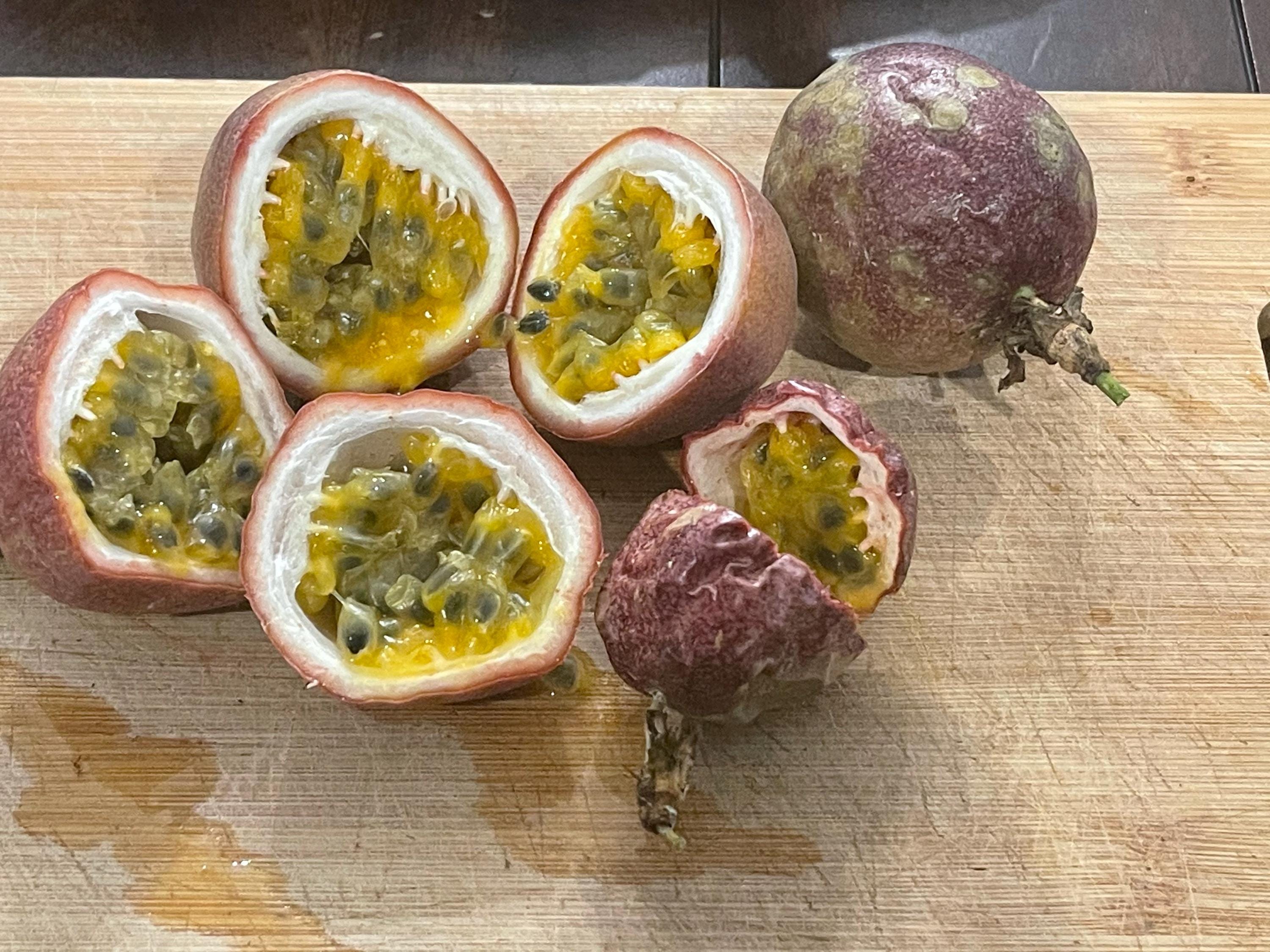Purple possum passionfruit seeds